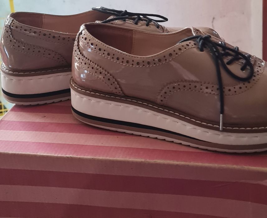 Туфлі лофери жіночі