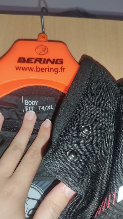 Casaco Bering - Kaloway Black / White
KALOWAY BLACK / WHITEKAL