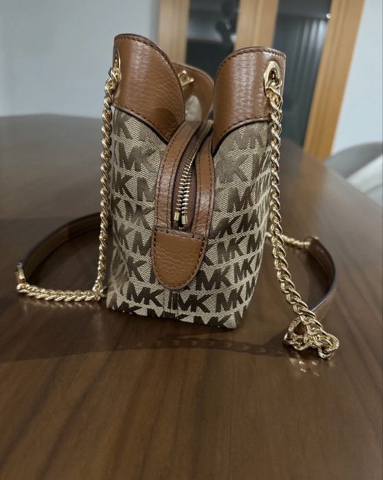 Carteira Satchel Monogram da Michael Kors