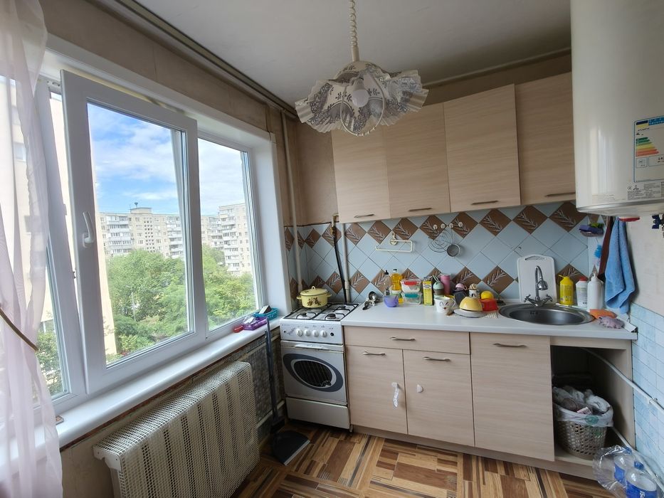 Продам 3-ну квартиру пр Романа Шухевича