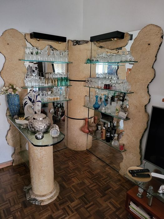 Movel bar a imitar pedra