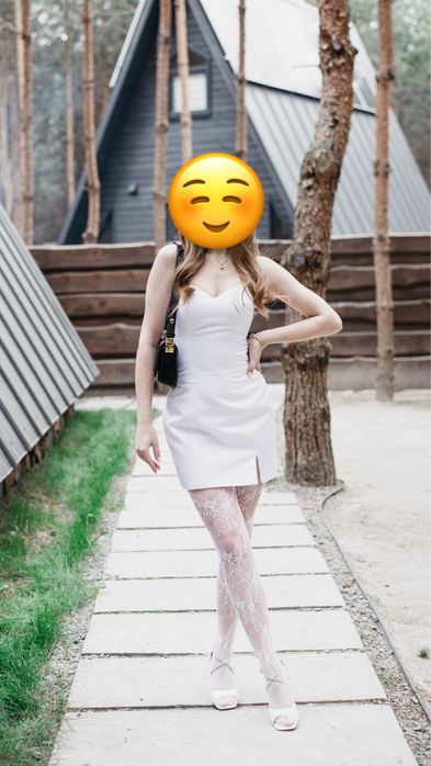 Продам корсетну сукню