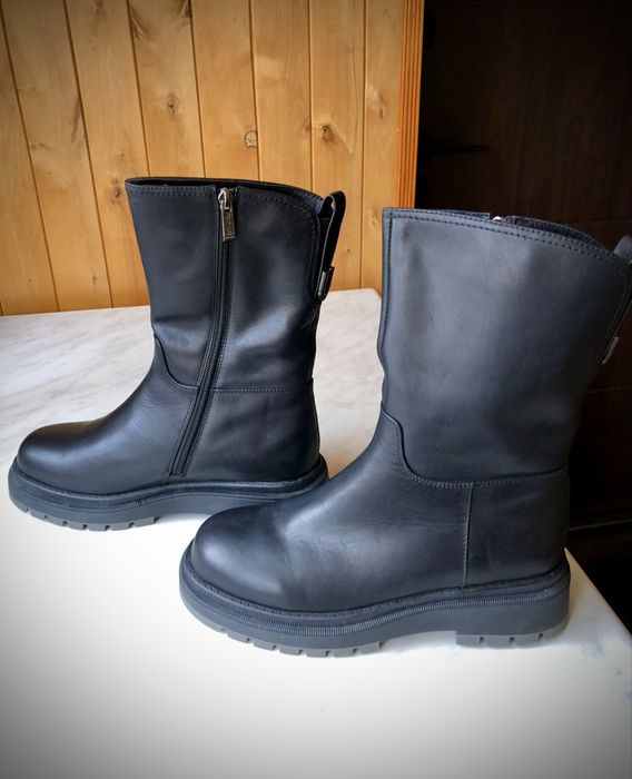 Жіноче взуття шкіряне + хутро