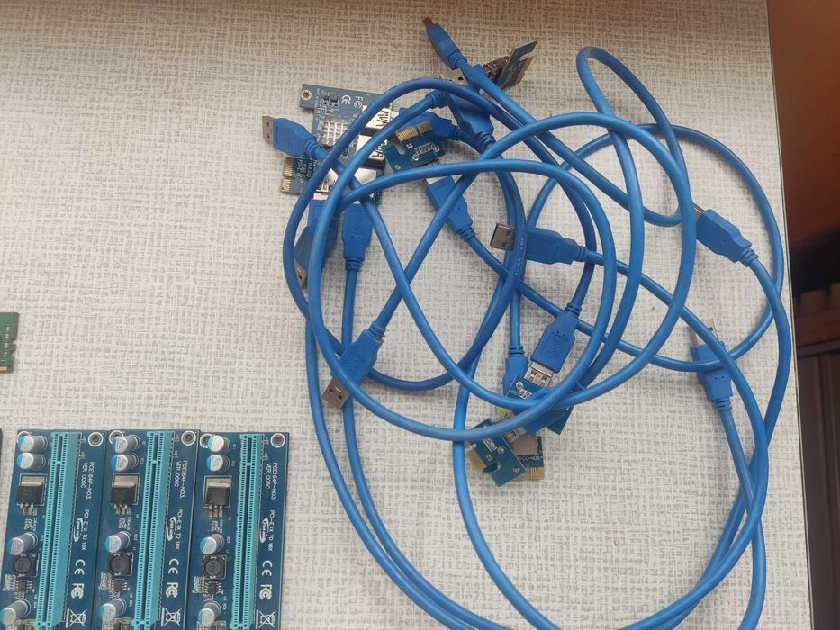 Блок живлення HSTNS-PR19 з проводкою та PCI-E платами
