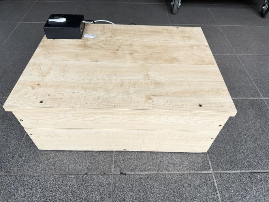 Sprzedam inkubator do wylęgu piskląd