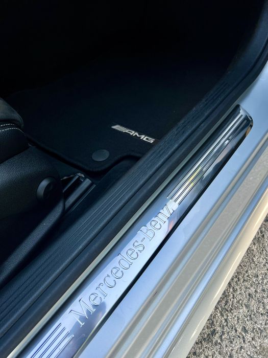 Mercedes-Benz C250d Coupé 9G Tronic AMG Line (2017) — Excelente Estado