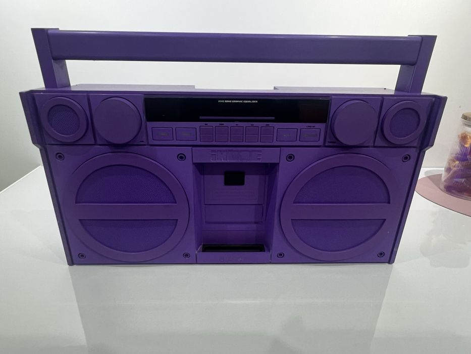 Radio iHome iP4 Portable FM Stereo Boombox