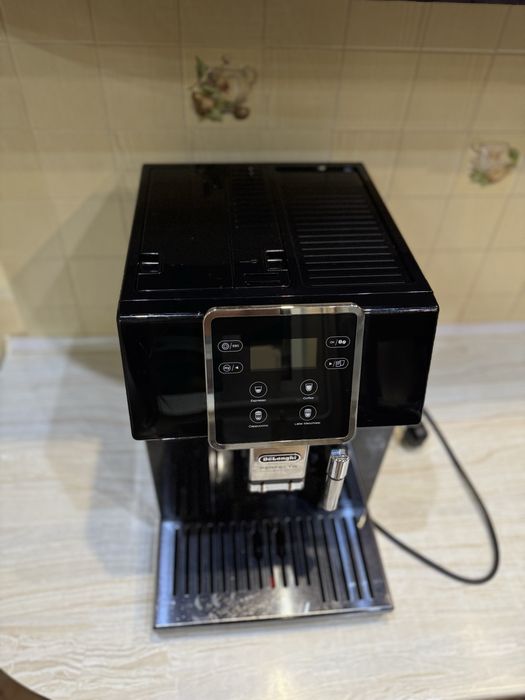 Кавомашина Delonghi Perfecta Evo