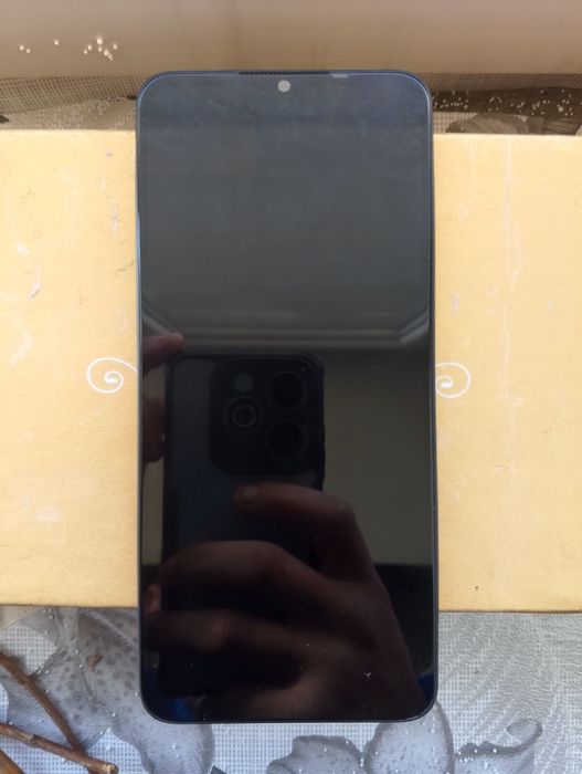 Продам дисплей в рамке Oppo a38, a18