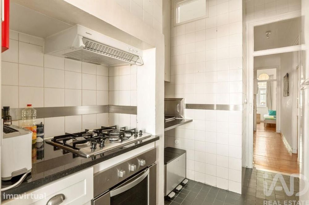 Apartamento T2 em Alcântara de 59 m2
