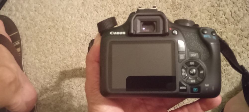 Cannon 2000D usada