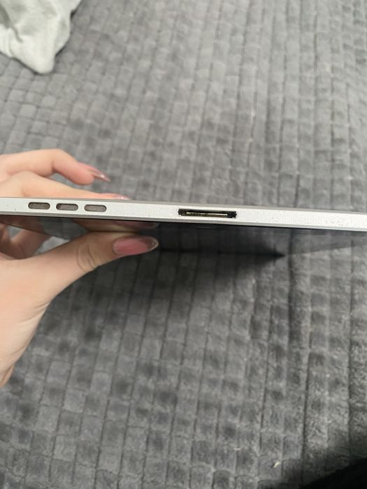 Продам Ipad.