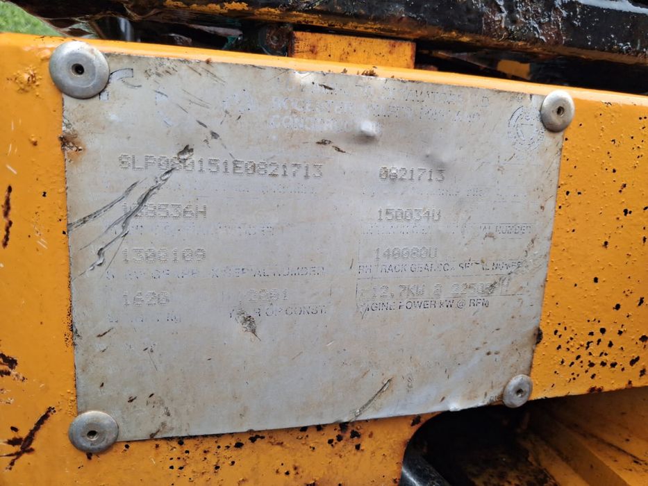 Minikoparka JCB 8015