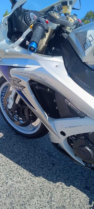 Suzuki GSXR 600 K9