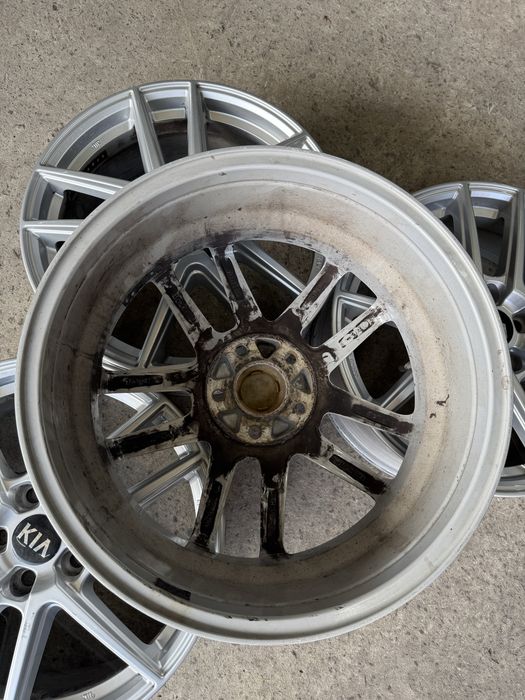 Диски 5*114.3R18 Kia Sorento,optima,niro
