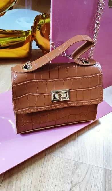 Torebka damska listonoszka na ramię brązowa #retro – Prezent na Święta