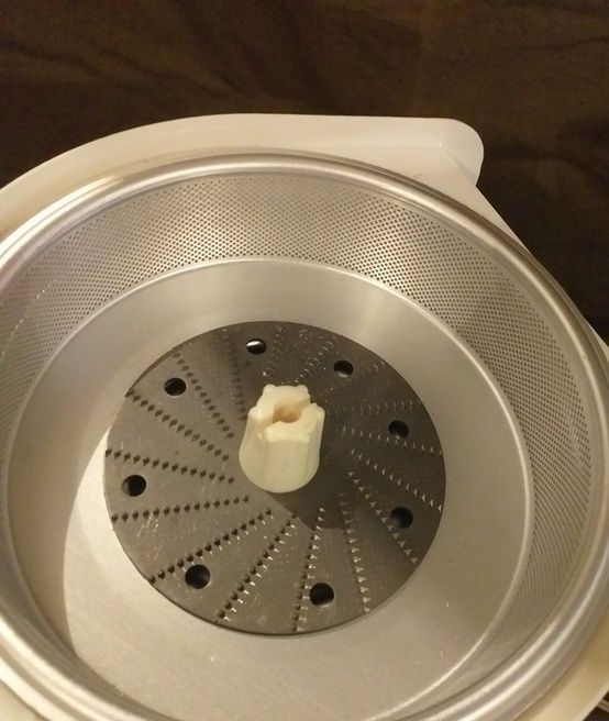 Электросоковыжималка бытовая СВСП-301. Нектар. СССР.