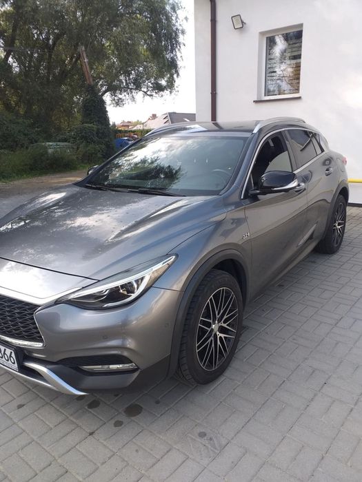 Infiniti QX30 INFINITI QX30 2.2d Premium AWD 7DCT ( silnik Mercedesa)