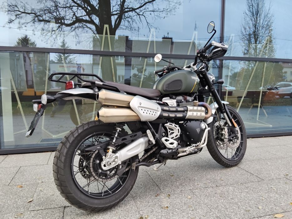 Triumph Scrambler 1200 XC że 900 Street