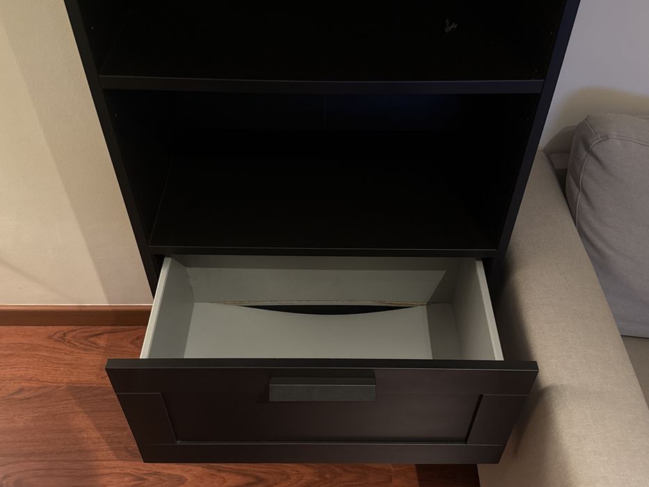 Estante Brimnes IKEA