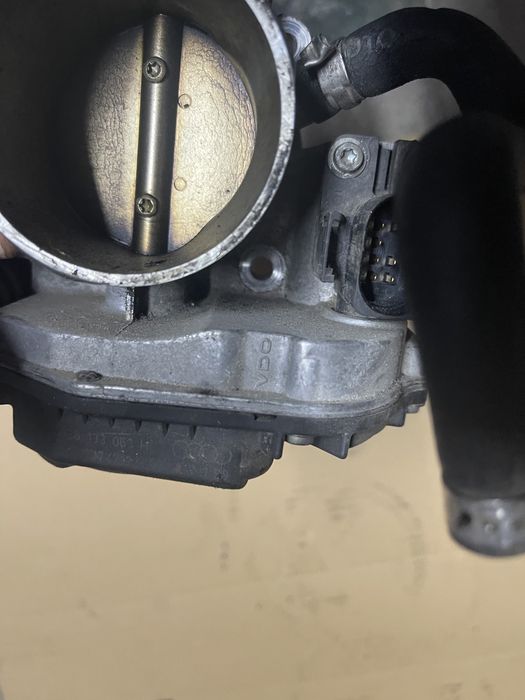 Vavula borboleta electrica audi a4 1.6