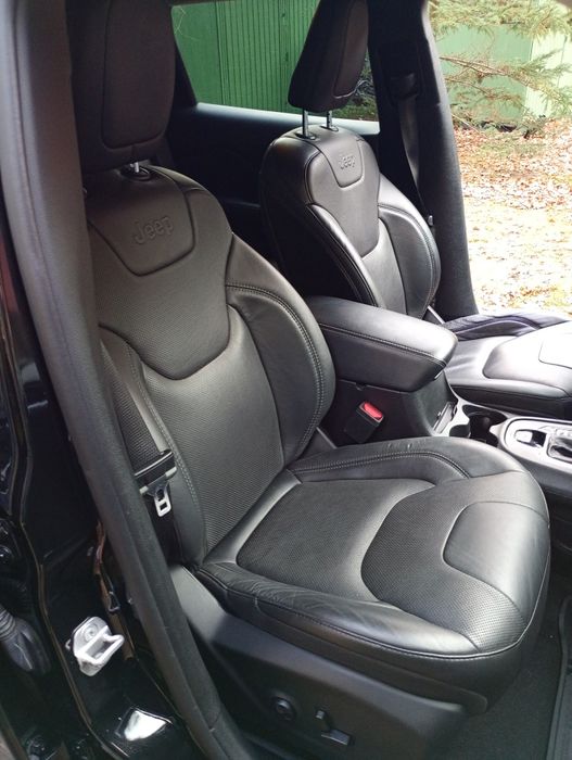 Jeep Cherokee 3,2 KL 2021 Hak Panorama