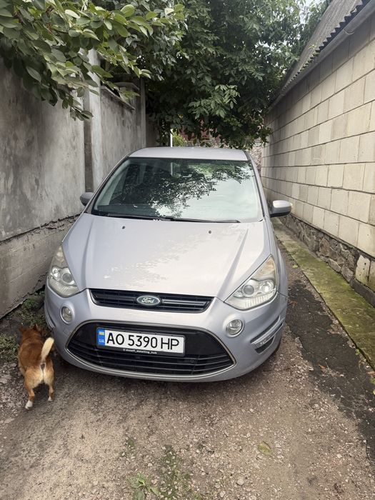 Ford s max , терміново