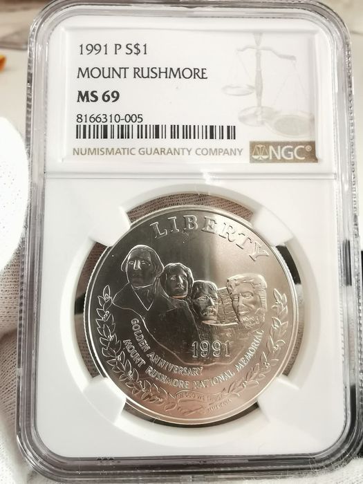 США 1 долар 1991р. 50 років Нац. Меморіалу Рашмор. СРІБЛО. NGS MS69