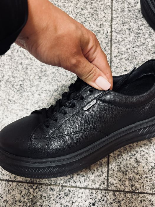 Buty skórzane Lasocki