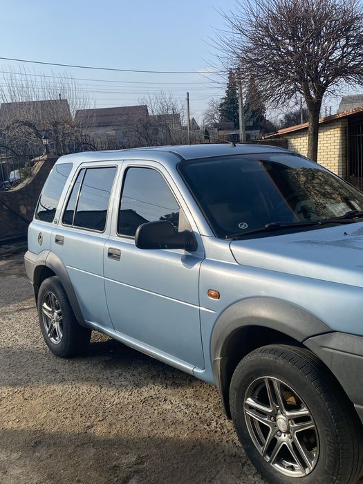 Ленд ровер фрілендер 2.0 дізель