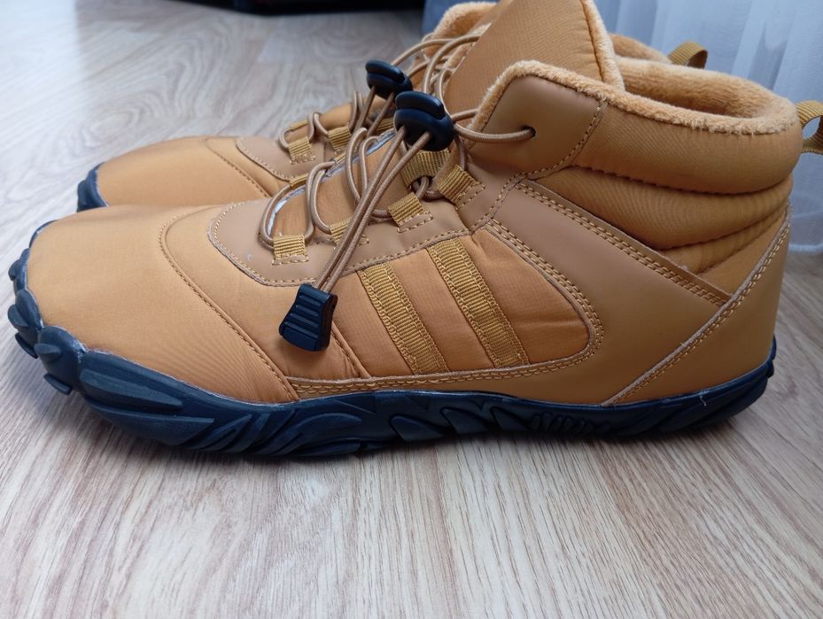 Продам зимові чоловічі черевики