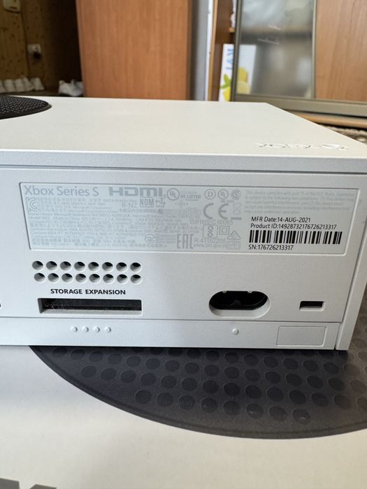 Продам Xbox series S