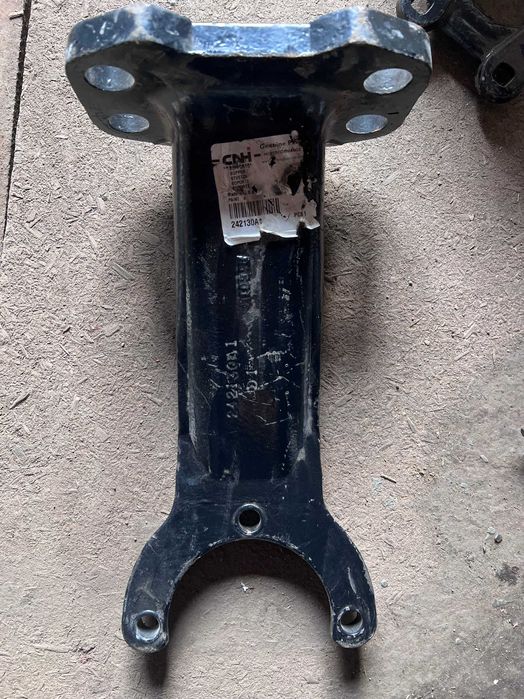 Стійка 242130A1 дискова борона CASE RMX370 CNH