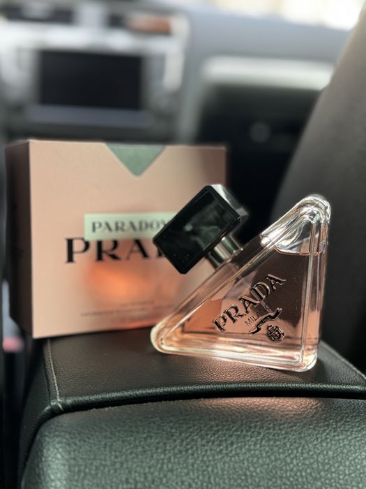Женский парфюм Prada  Paradoxe 100 ml