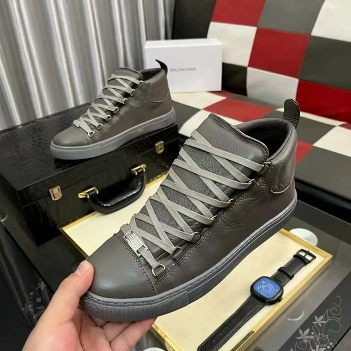Кросівки Balenciaga Arena ЧИТАТИ ОПИС