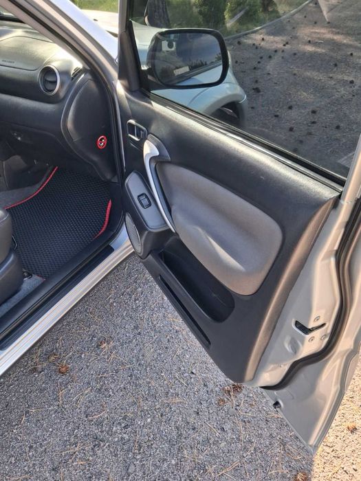 Toyota RAV4 2003