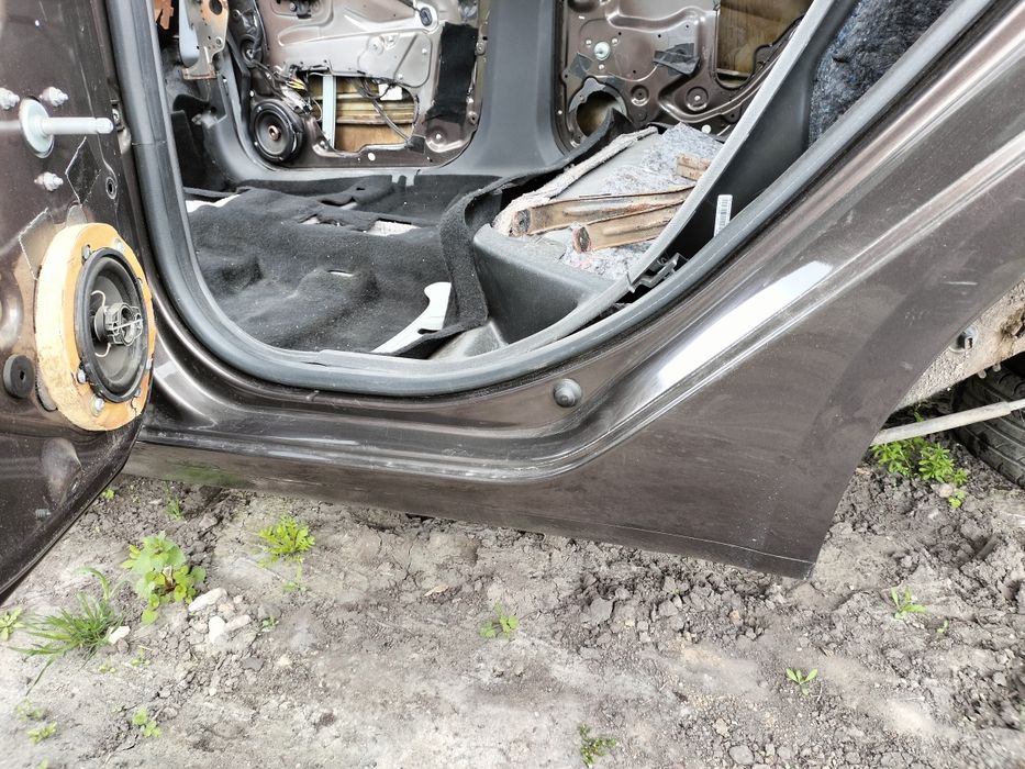 Задня частина кузова LADA Vesta 2180