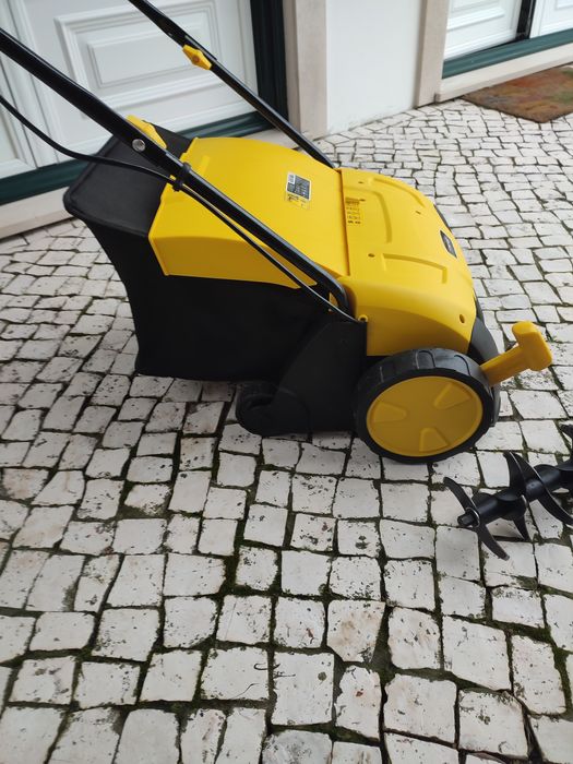 Escarificador elétrico e ancinho