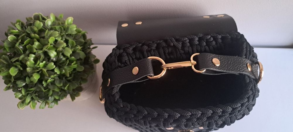 Kuferek, torebka na szydełku, handmade