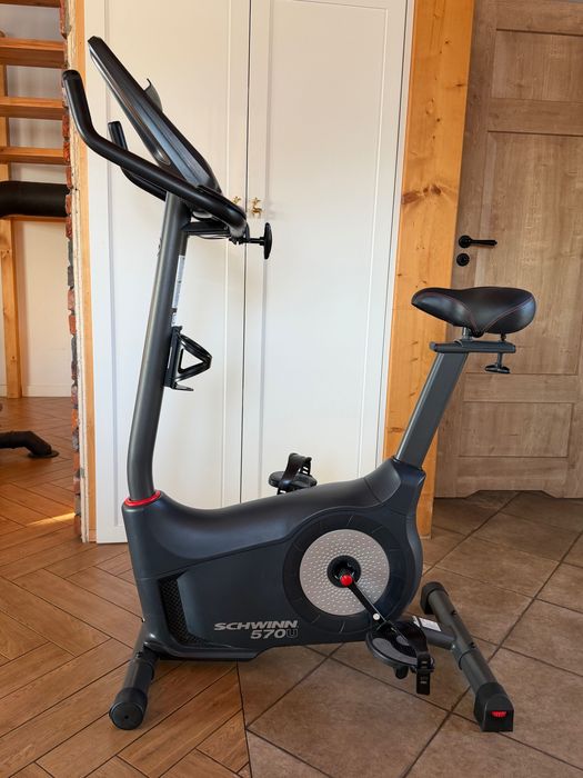 Rower stacjonarny treningowy SCHWINN 570U