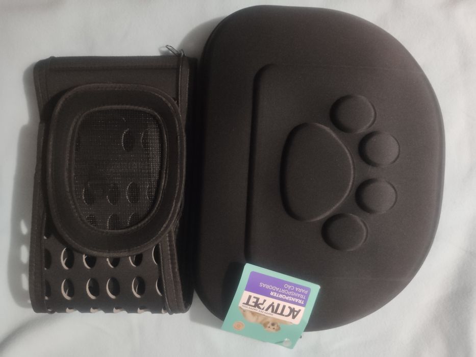 Nowy składany transporter  ActivPet
Wymiary 43 x 22 x 32 cm
Usztywn