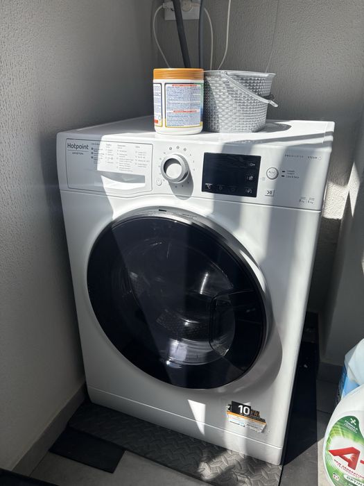 Maquina de Lavar e Secar Roupas Ariston Hotpoint NOVA