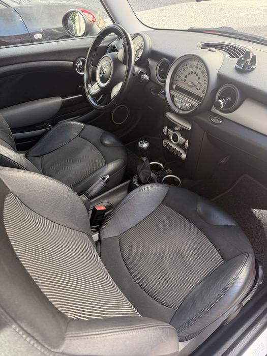 Mini Cooper D 1.6 Diesel – Económico