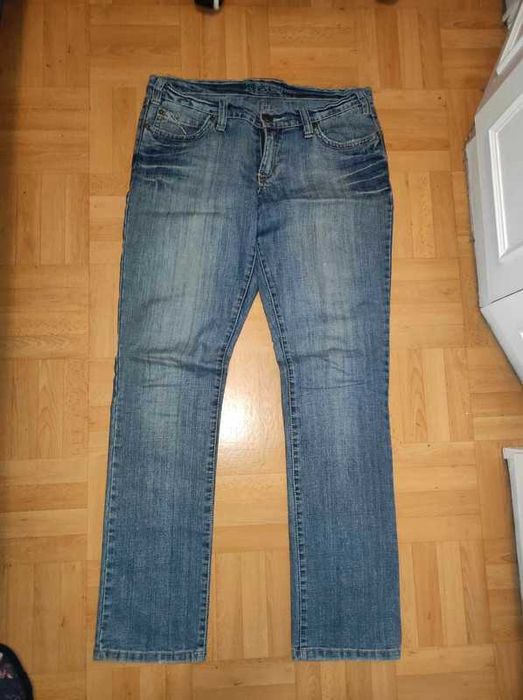 Spodnie jeansowe L New Look