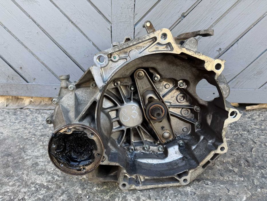 КПП коробка передач Volkswagen Golf 5 Skoda Octavia A5 1.6 MPI