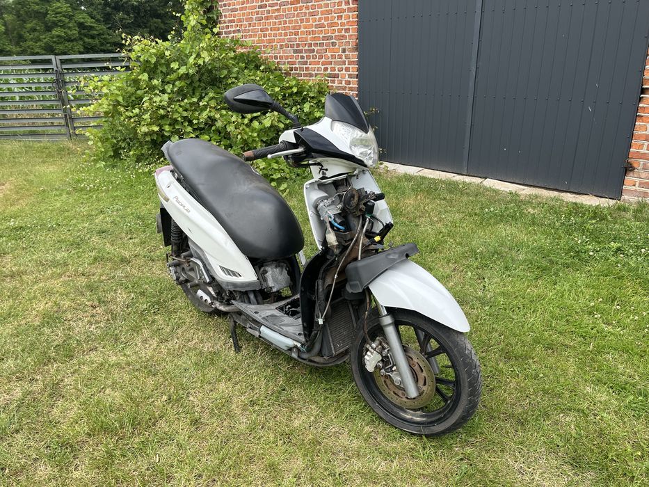 Kymco People 300 rama z dokumentacją francuską 2010r