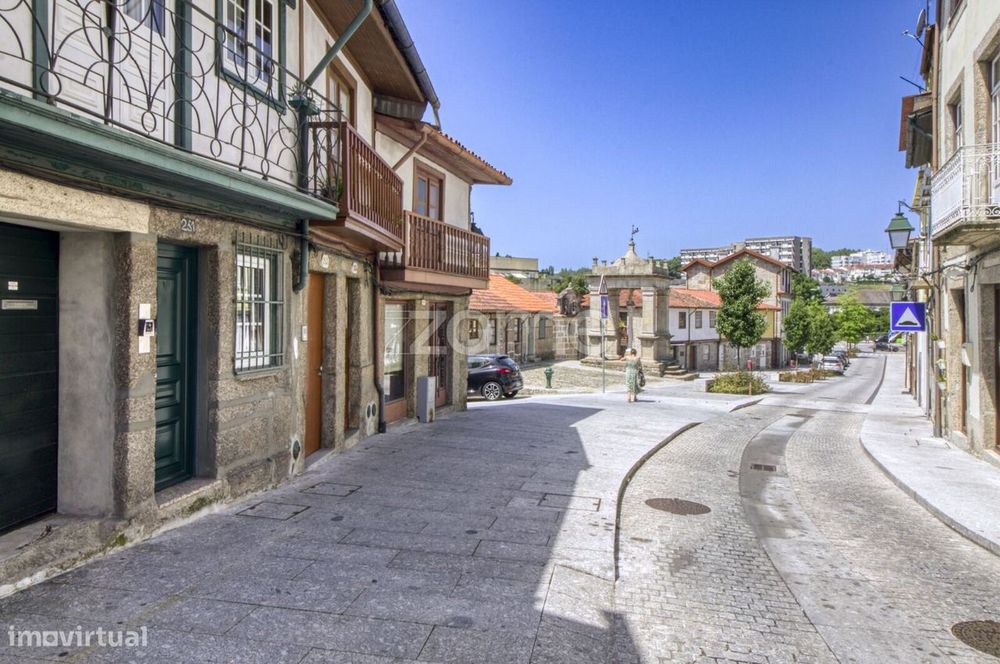 Prédio no centro de Guimarães
