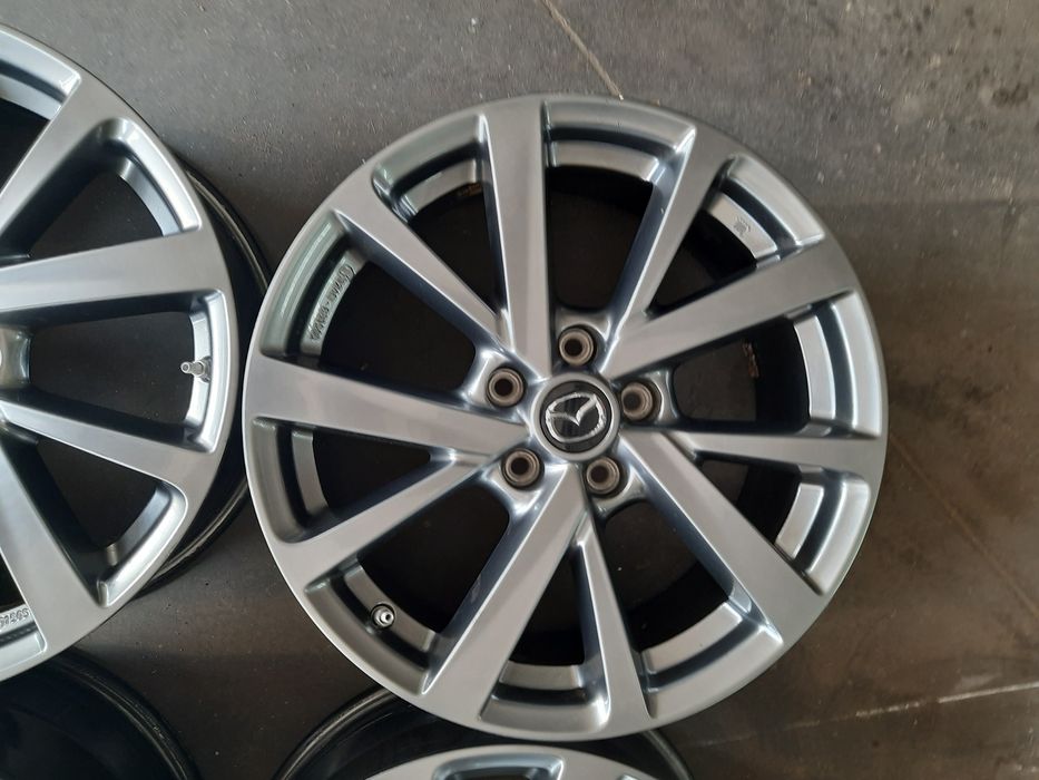 (029) Felgi 18" 5x114,3 ET 45 7j - Mazda