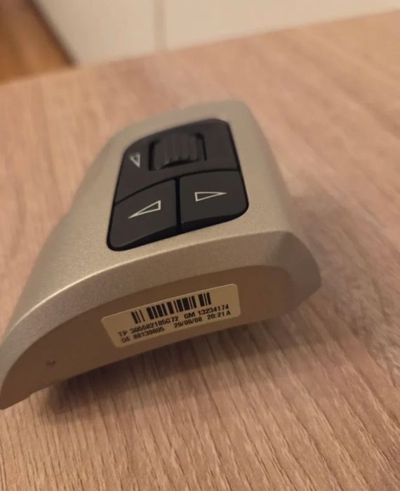 Comandos Volante Astra H / Zafira B Novos