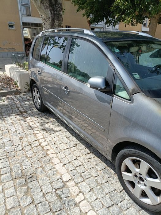 Vw touran tdi 7lugares vendo pela melhor oferta